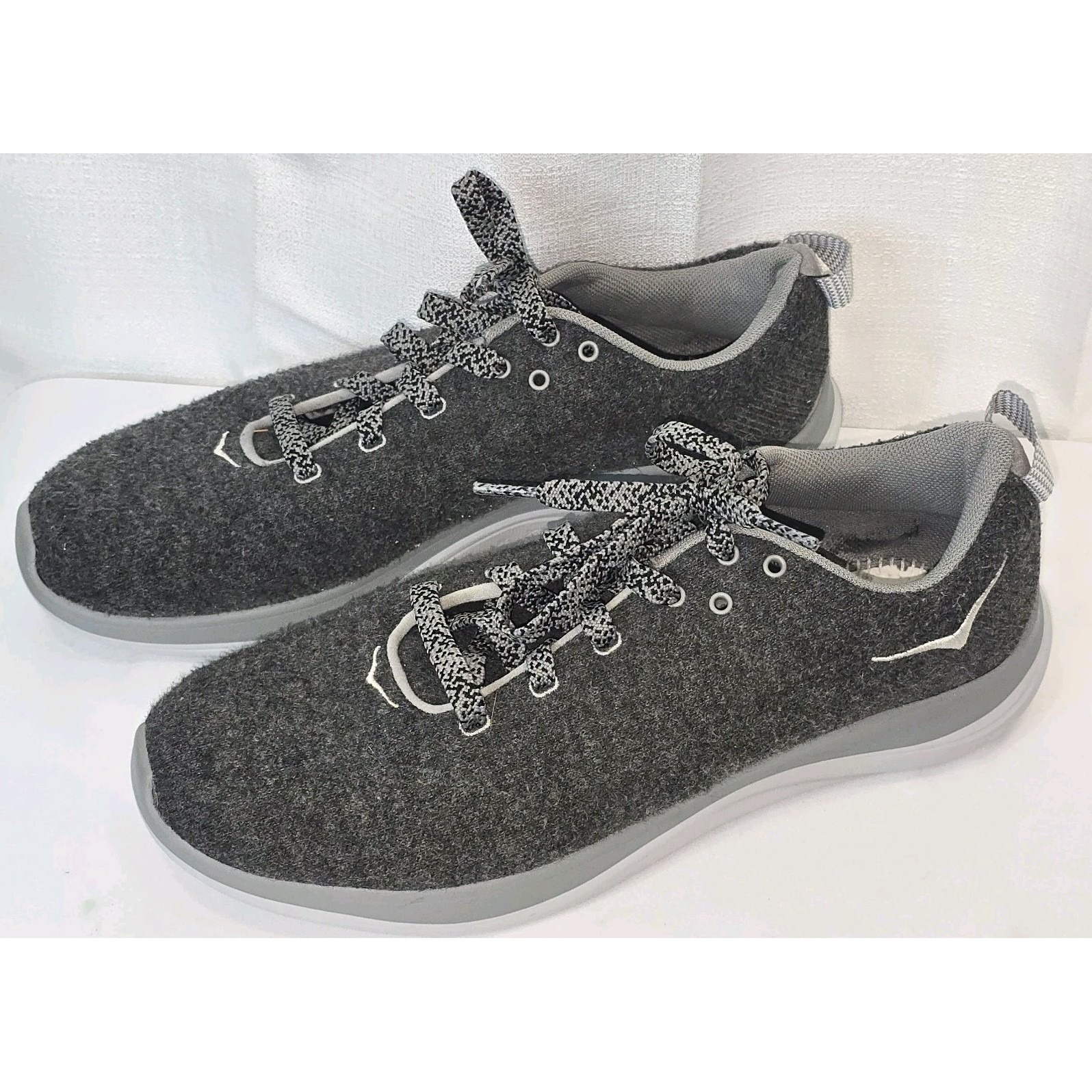 Hoka One One Hupana Wool Athletic Shoes Running Sneakers Grey White Size 9.5d